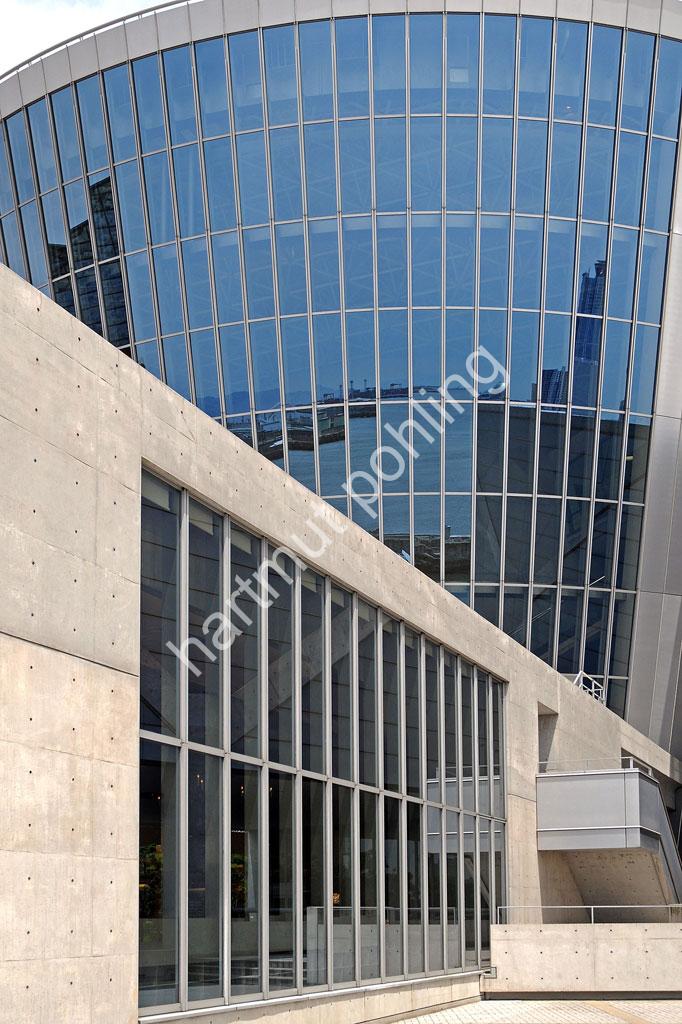 ANDO-TADAO-SUNTORY-MUSEUM-OSAKA02