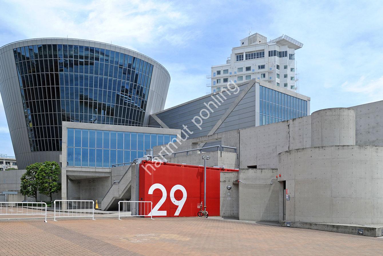 ANDO-TADAO-SUNTORY-MUSEUM-OSAKA04