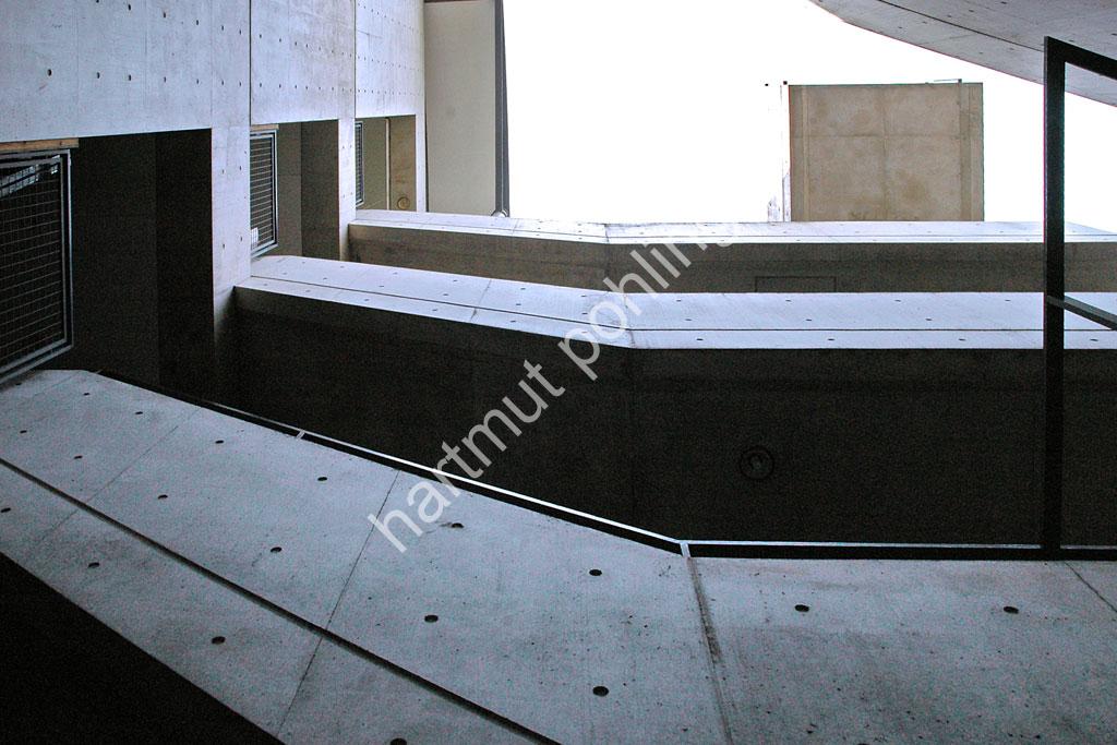 ANDO-TADAO-WALL-AVENUE-KOBE05