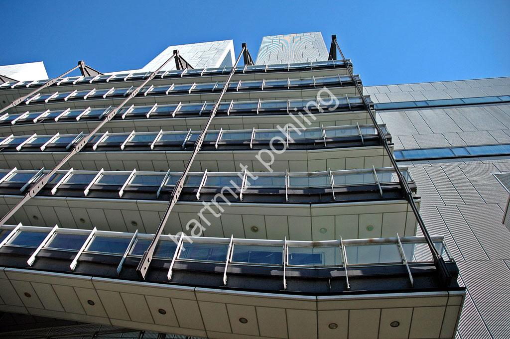 ASHIHARA-YOSHINOBU-TOKYO-METROPOLITAN-THEATRE06