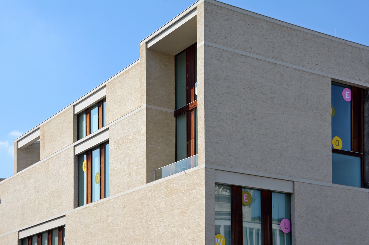 CHIPPERFIELD-DAVID-HAUS-BASTIAN-BERLIN