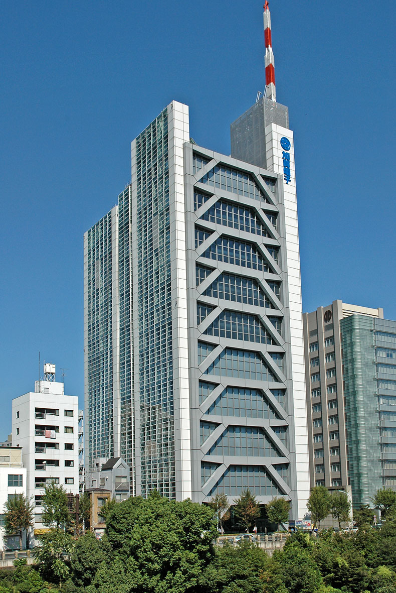 FOSTER-NORMAN-CENTURY-TOWER02