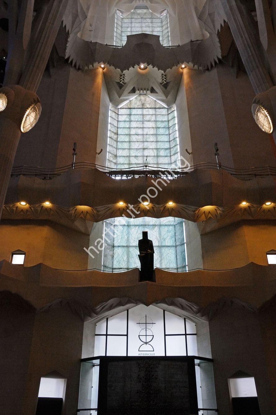 GAUDI-ANTONI-SAGRADA-FAMILIA04