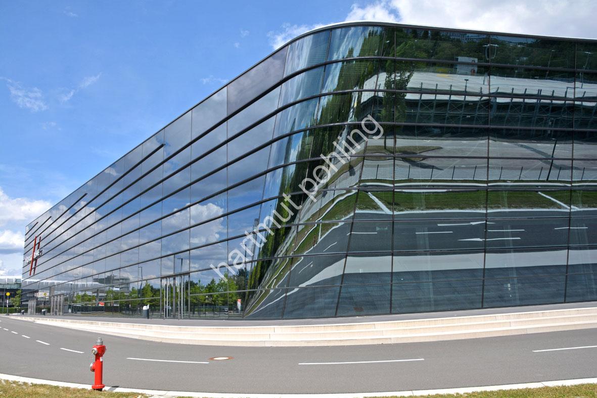 HADID-ZAHA-MESSE-NUERNBERG-HALLE3C-04
