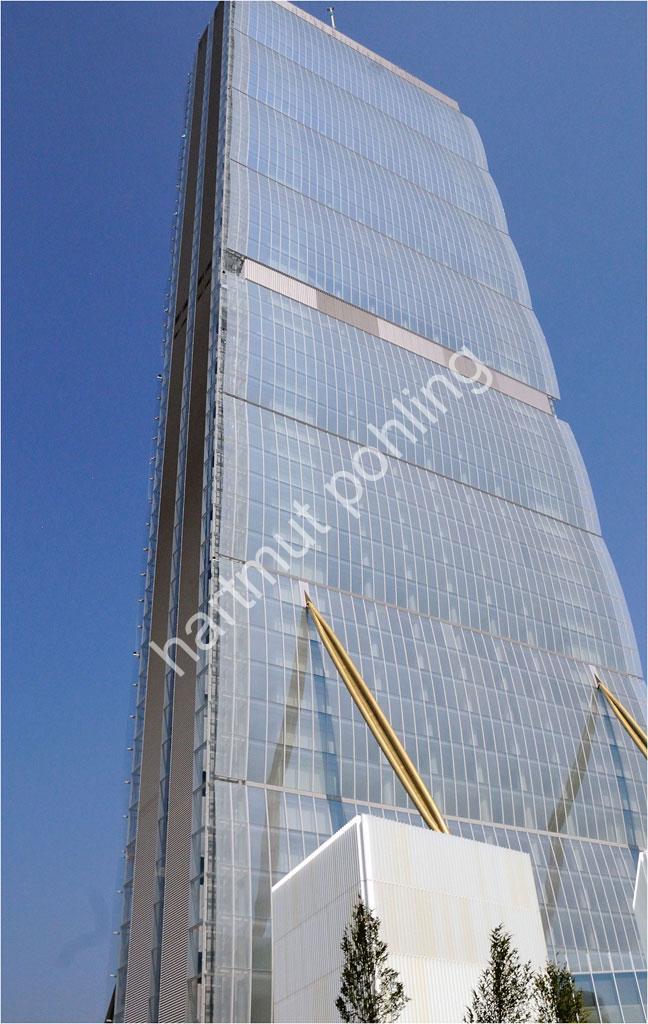 ISOZAKI-ARATA-ALLIANZ-TOWER-MILANO