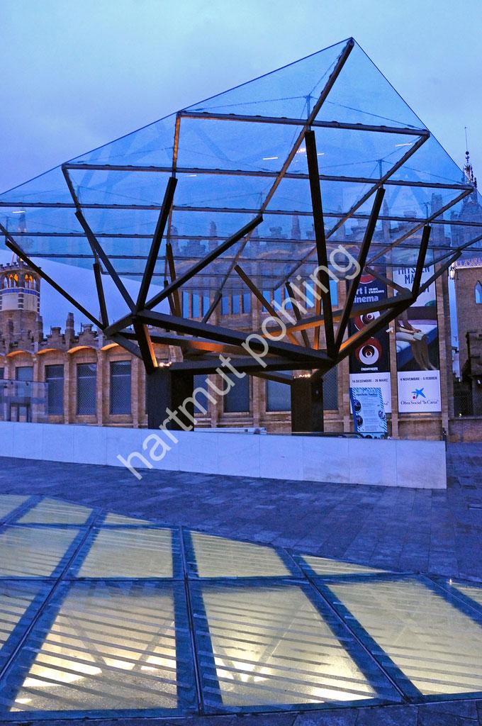 ISOZAKI-ARATA-CAIXA-FORUM-BARCELONA08