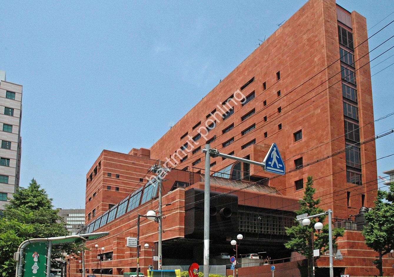 ISOZAKI-ARATA-NISHI-NIPPON-CITY-BANK09