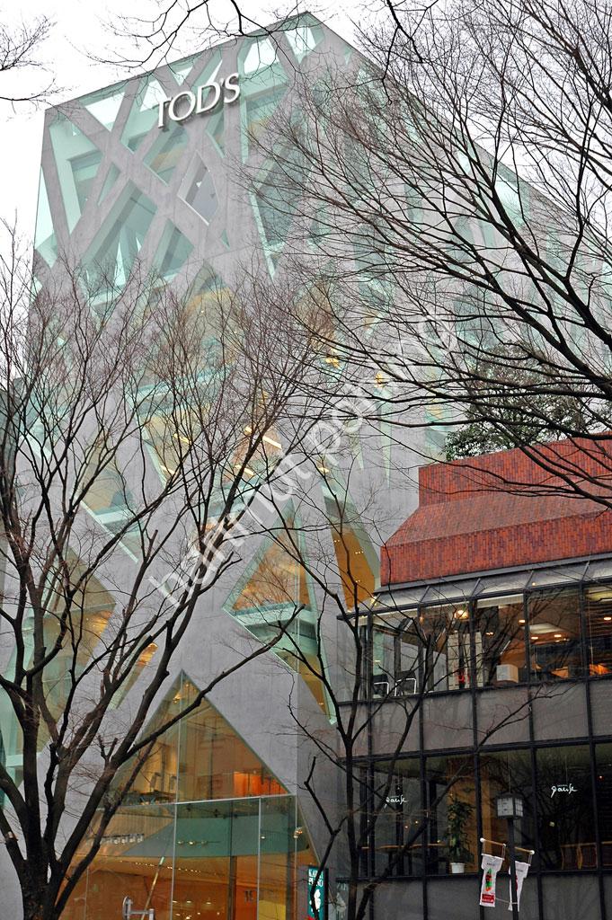 ITO-TOYOO-TODS-OMOTESANDO-BUILDING08
