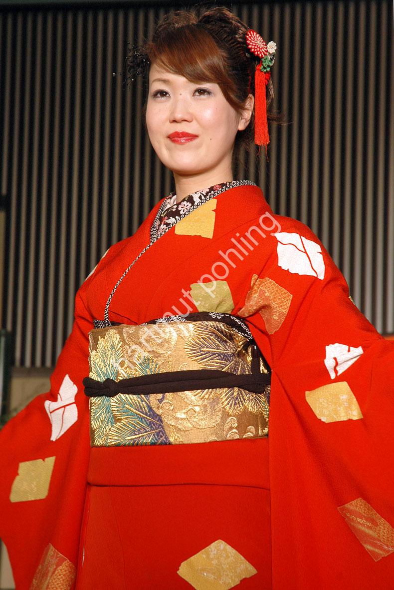 JAPAN-IMAGE-KIMONO06
