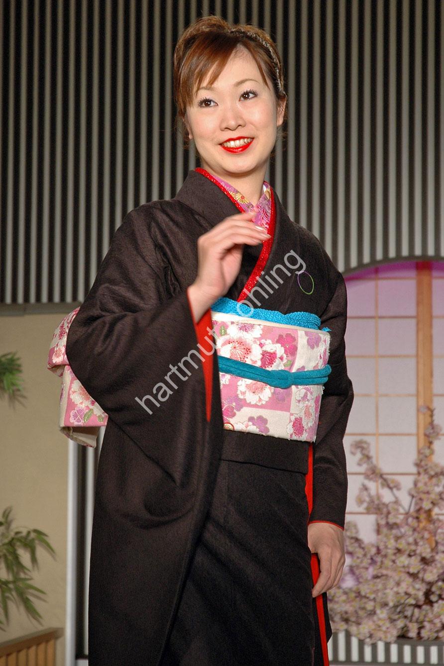 JAPAN-IMAGE-KIMONO07