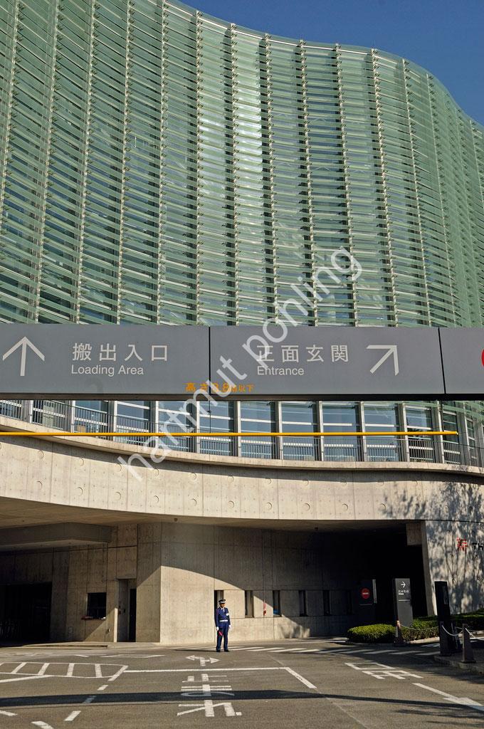 KUROKAWA-KISHO-NATIONAL-ART-CENTER-TOKYO04