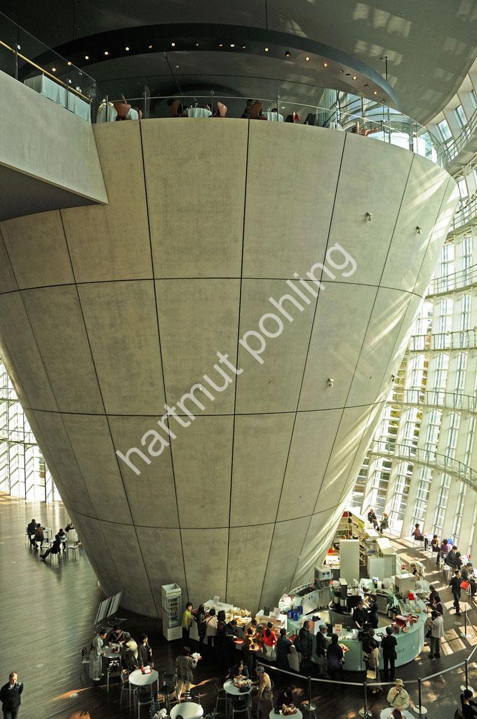 KUROKAWA-KISHO-NATIONAL-ART-CENTER-TOKYO08