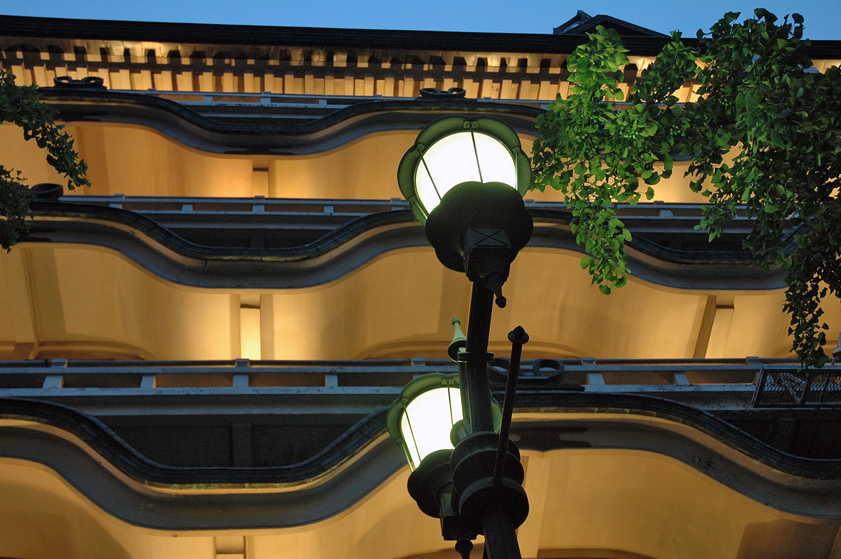 MURANO-TOGO-SHIN-KABUKIZA-THEATER09