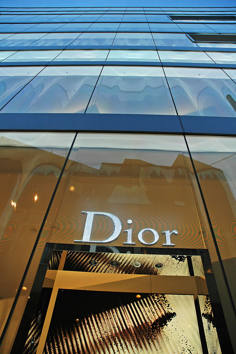 SANAA-DIOR-OMOTESANDO04