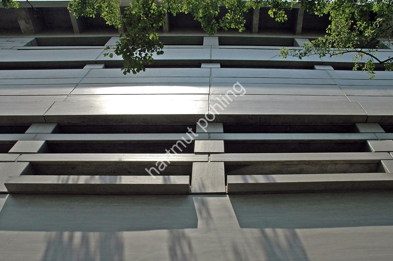 TANGE-KENZO-KURASHIKI-CITY-HALL05