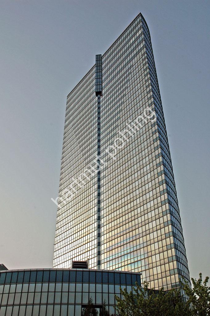 TANGE-KENZO-OTSU-PRINCE-HOTEL02