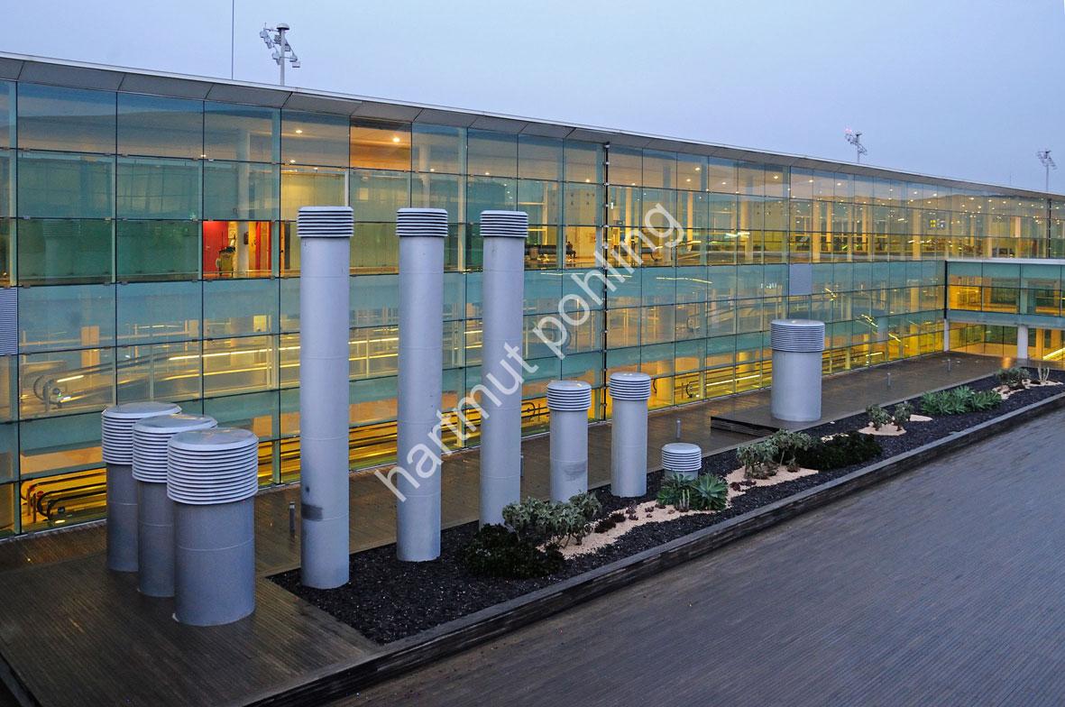 BOFILL-RICARDO-BARCELONA-AIRPORT-TERMINAL1-02