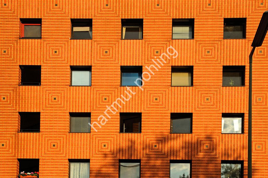 BOTTA-MARIO-HAUS-LUETZOWPLATZ04