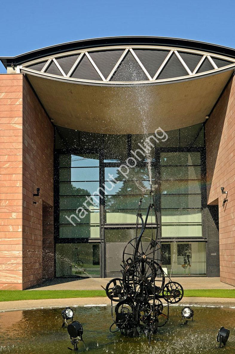 BOTTA-MARIO-MUSEUM-TINGUELY-BASEL05