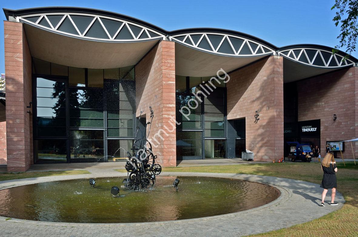 BOTTA-MARIO-MUSEUM-TINGUELY-BASEL08