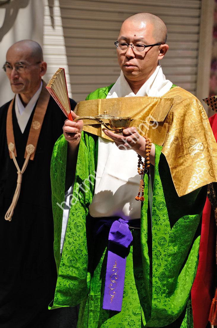 BUDDHIST-MONK-PROCESSION-SEIGAN-JI07