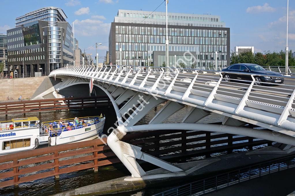 CALATRAVA-SANTIAGO-KRONPRINZENBRUECKE05