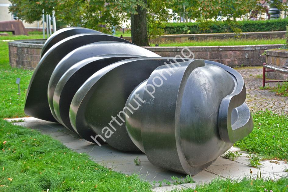 CRAGG-TONY-EARLY-FORMS-ST-GALLEN03
