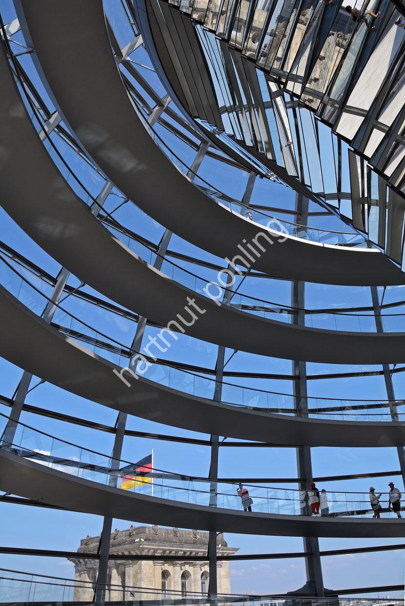 FOSTER-NORMAN-REICHSTAGSKUPPEL-BERLIN08