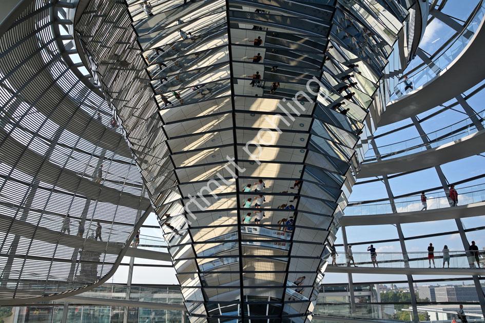 FOSTER-NORMAN-REICHSTAGSKUPPEL-BERLIN09