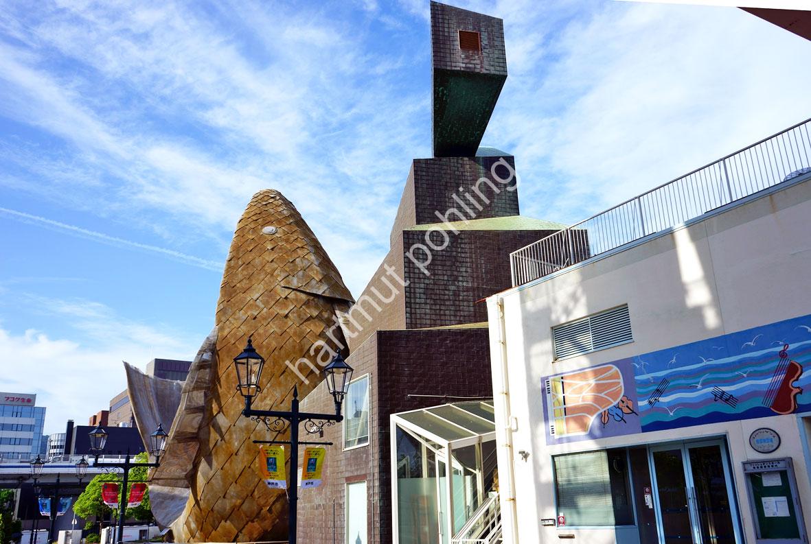 GEHRY-FRANK-FISH-DANCE08