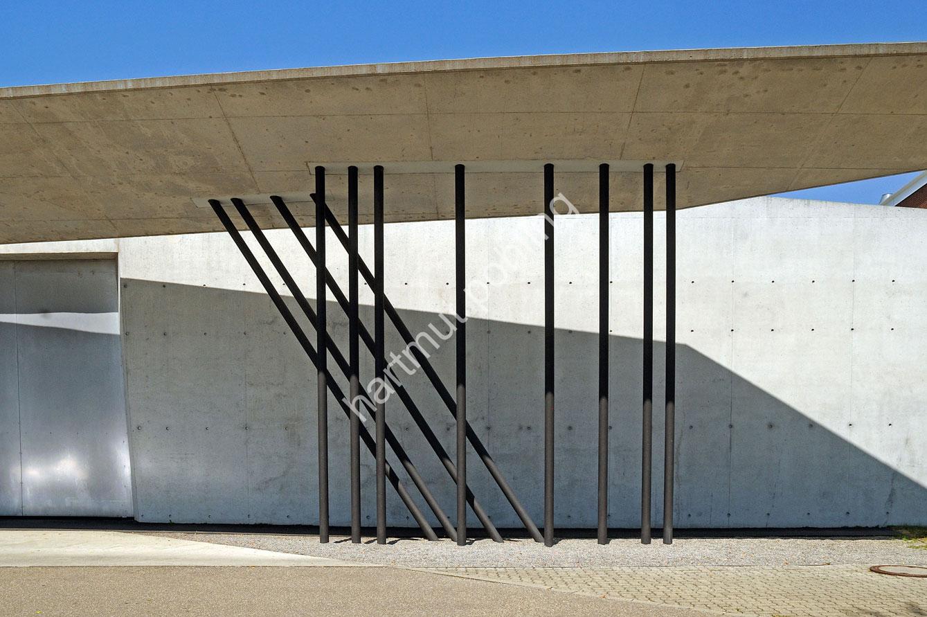 HADID-ZAHA-VITRA-FIRE-STATION