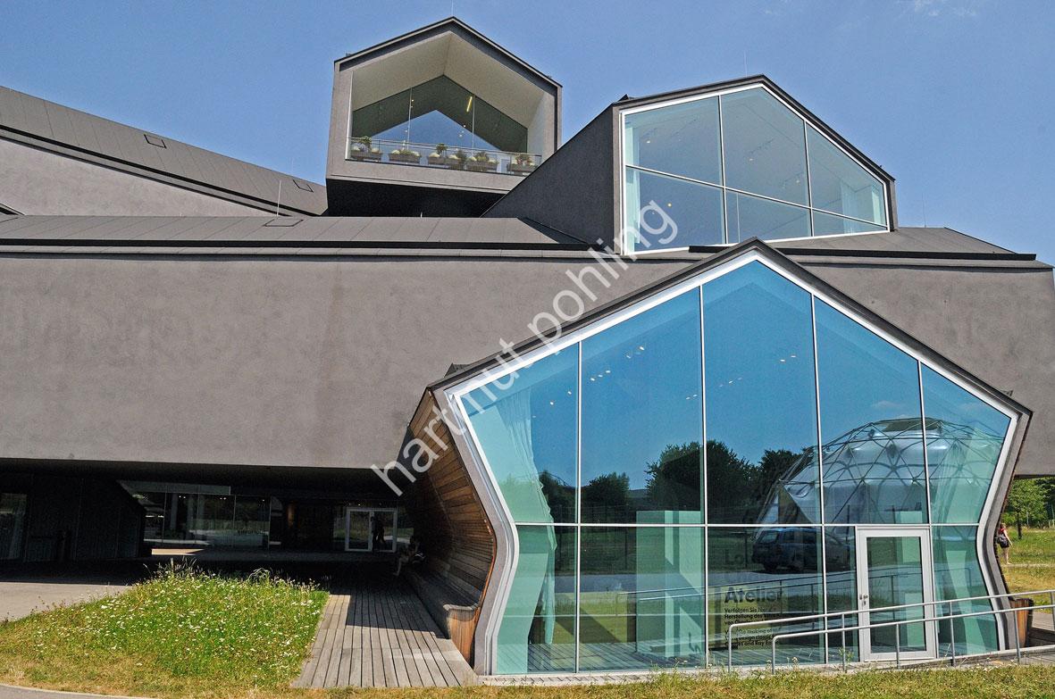 HERZOG-DE-MEURON-VITRAHAUS09