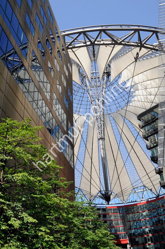 JAHN-HELMUT-SONY-CENTER06