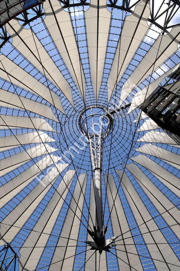 JAHN-HELMUT-SONY-CENTER09