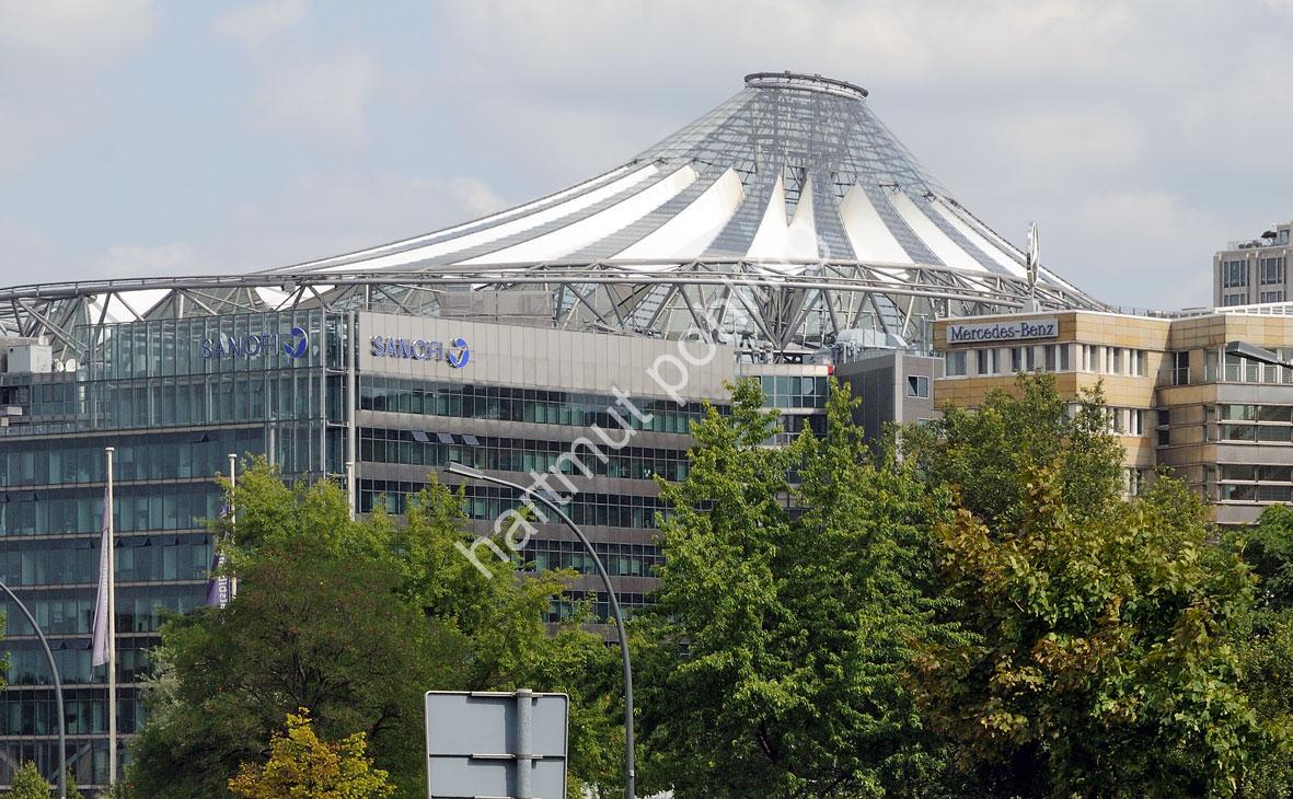 JAHN-HELMUT-SONY-CENTER15