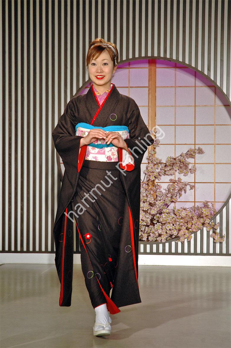 JAPAN-IMAGE-KIMONO13