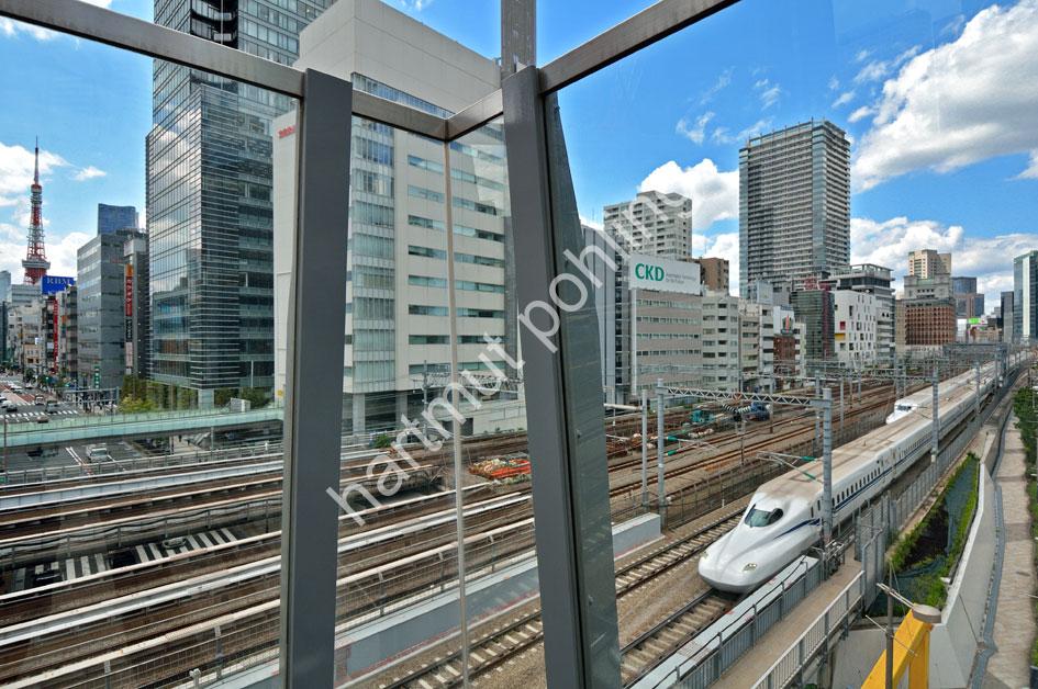 JAPAN-IMAGE-SHINKANSEN-TOKYO04