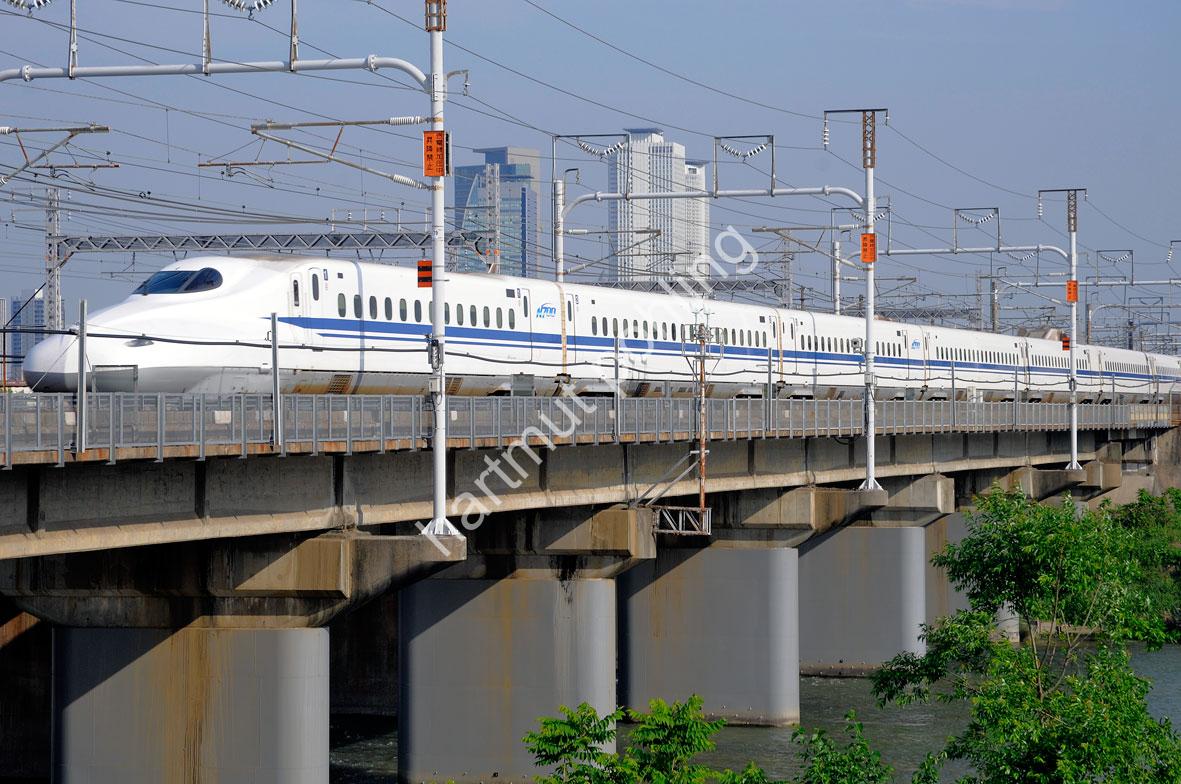 JAPAN-IMAGE-SHINKANSEN16