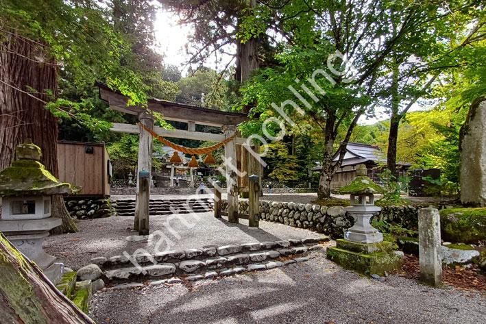 JAPAN-LANDSCAPE-SHIRAKAWAGO-SHRINE