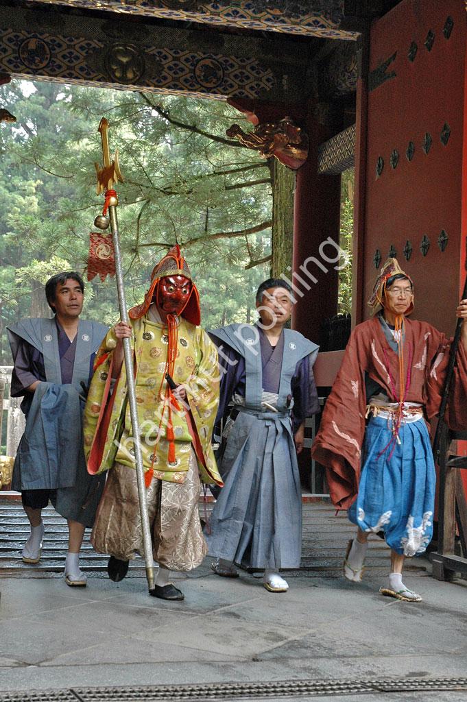 JAPAN-MATSURI-SENNIN-MUSHA-GYORETSU20