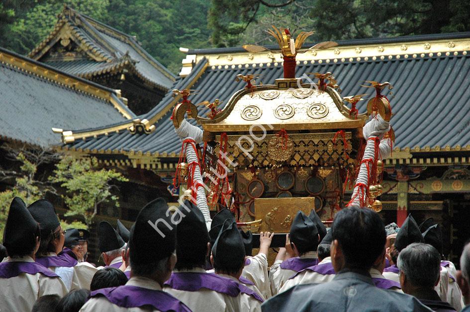 JAPAN-MATSURI-SENNIN-MUSHA-GYORETSU35