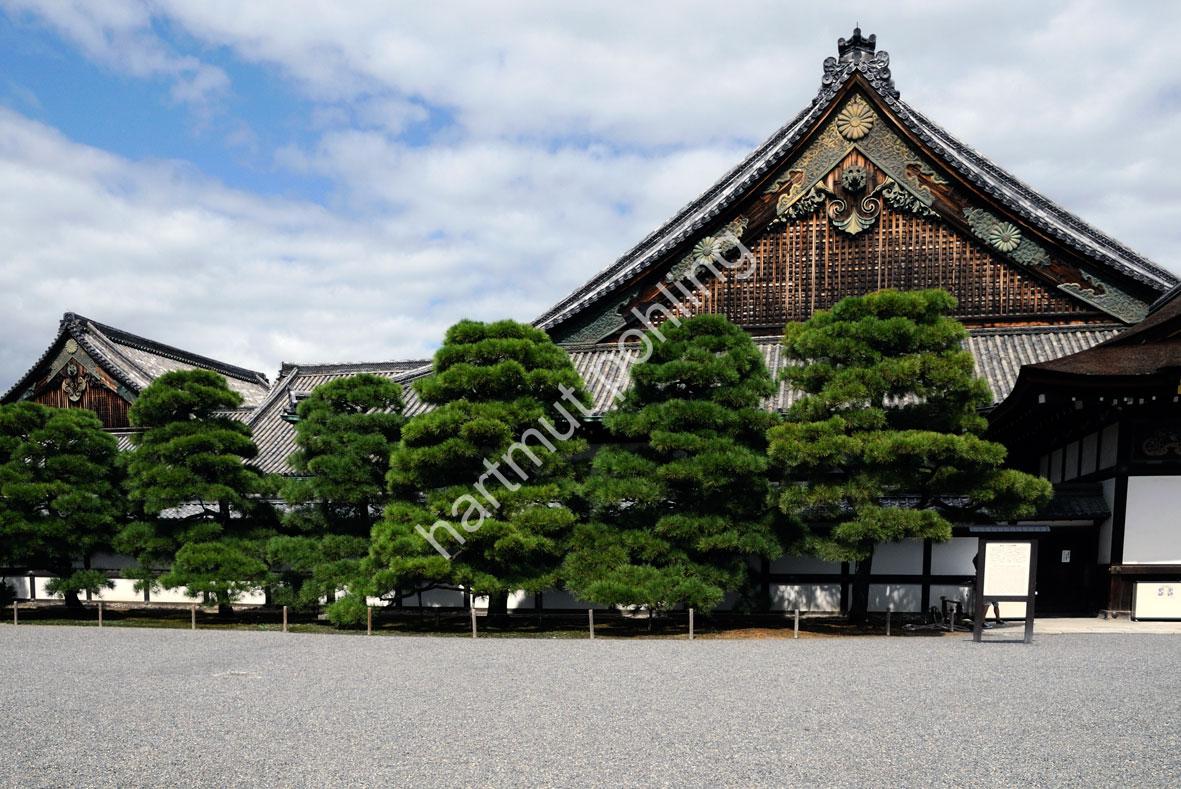JAPANESE-CASTLE-NIJO-JOU05