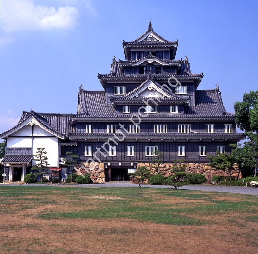 JAPANESE-CASTLE-OKAYAMA-JOU04