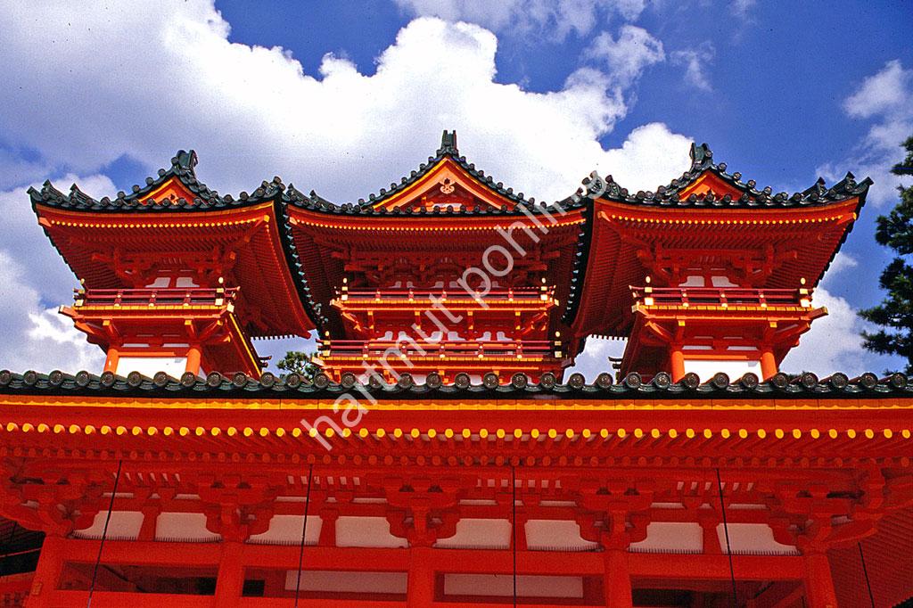 JAPANESE-SHRINE-HEIAN-JINGU-03