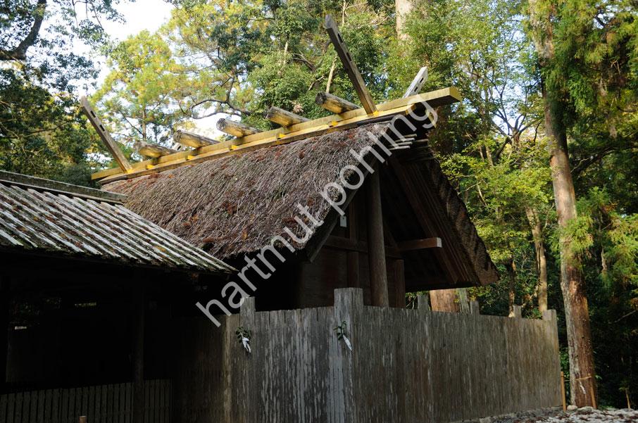 JAPANESE-SHRINE-ISE-DAIJINGU-GEKU19