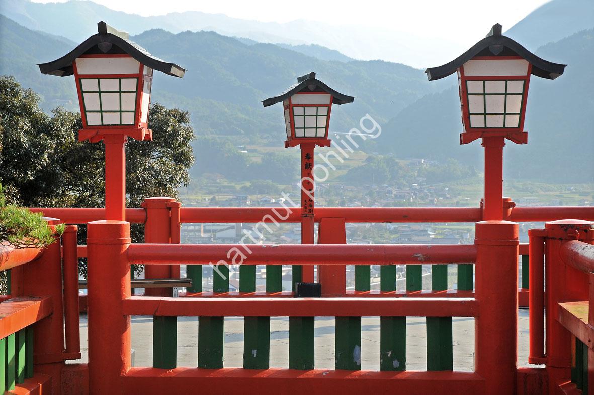 JAPANESE-SHRINE-TAIKODANI-INARI-JINJA09