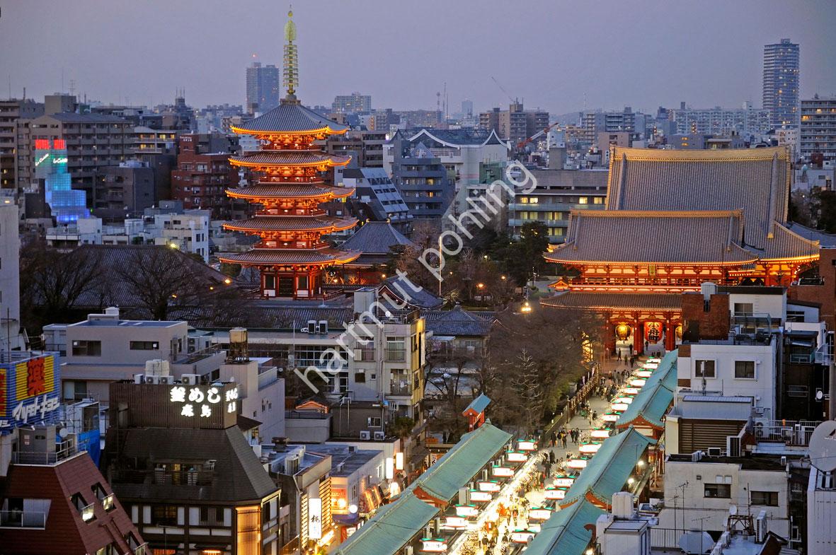 JAPANESE-TEMPLE-ASAKUSA-KANNON