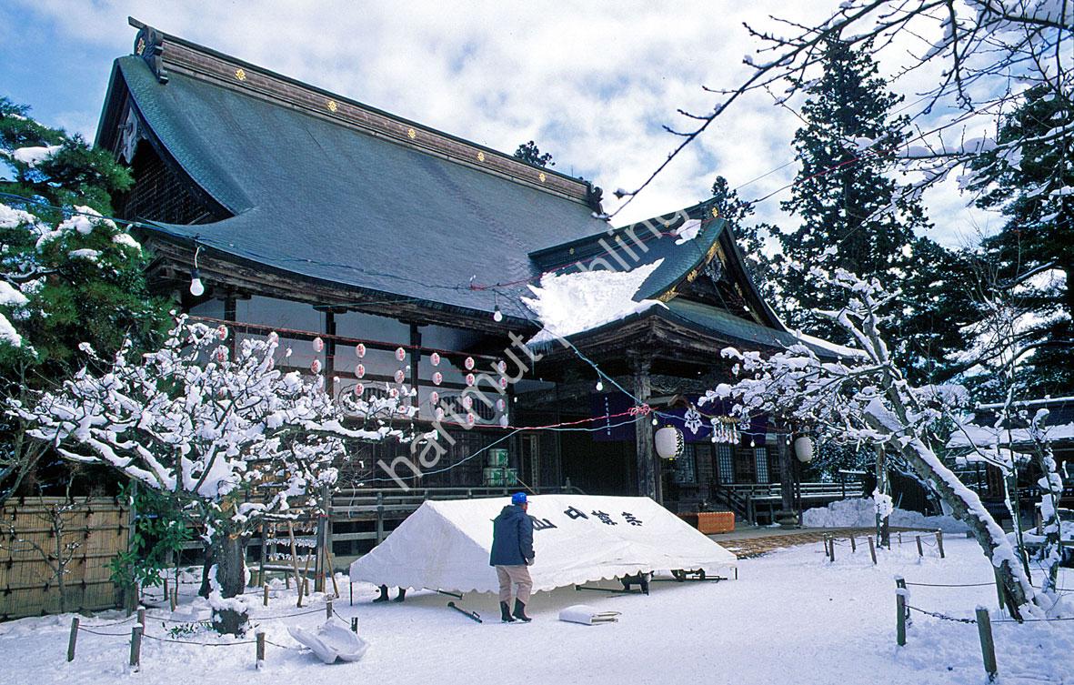 JAPANESE-TEMPLE-CHUSON-JI05