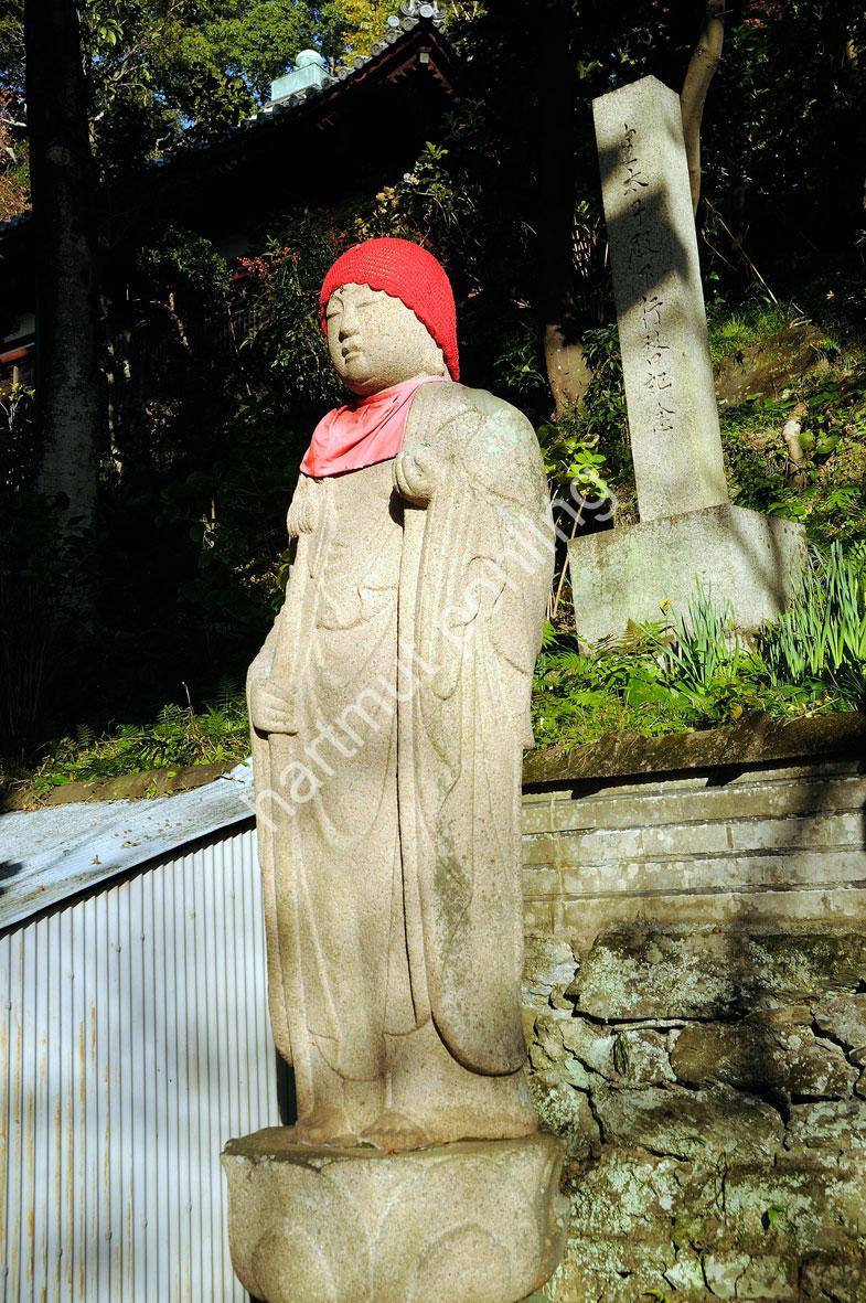JAPANESE-TEMPLE-KIMII-DERA05