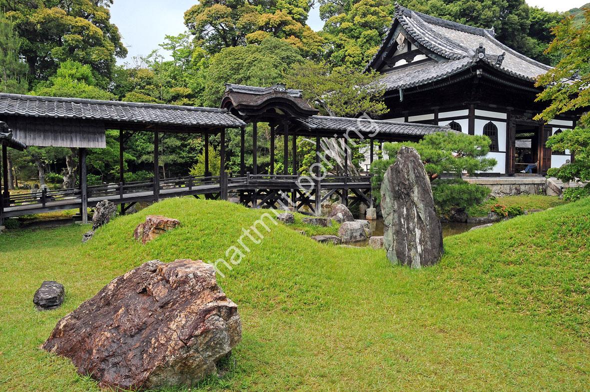 JAPANESE-TEMPLE-KODAI-JI02